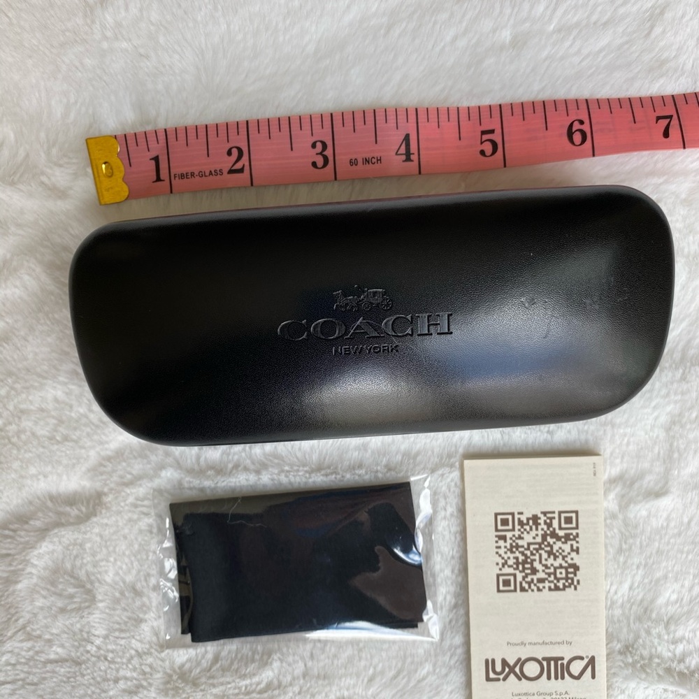(Sold) Coach eyeglasses case - Picture 8 of 9